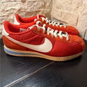 NIKE Cortez Sneakers Picante Red White Blue Stripe DZ2795-601 Sz 11.5 Orange Low